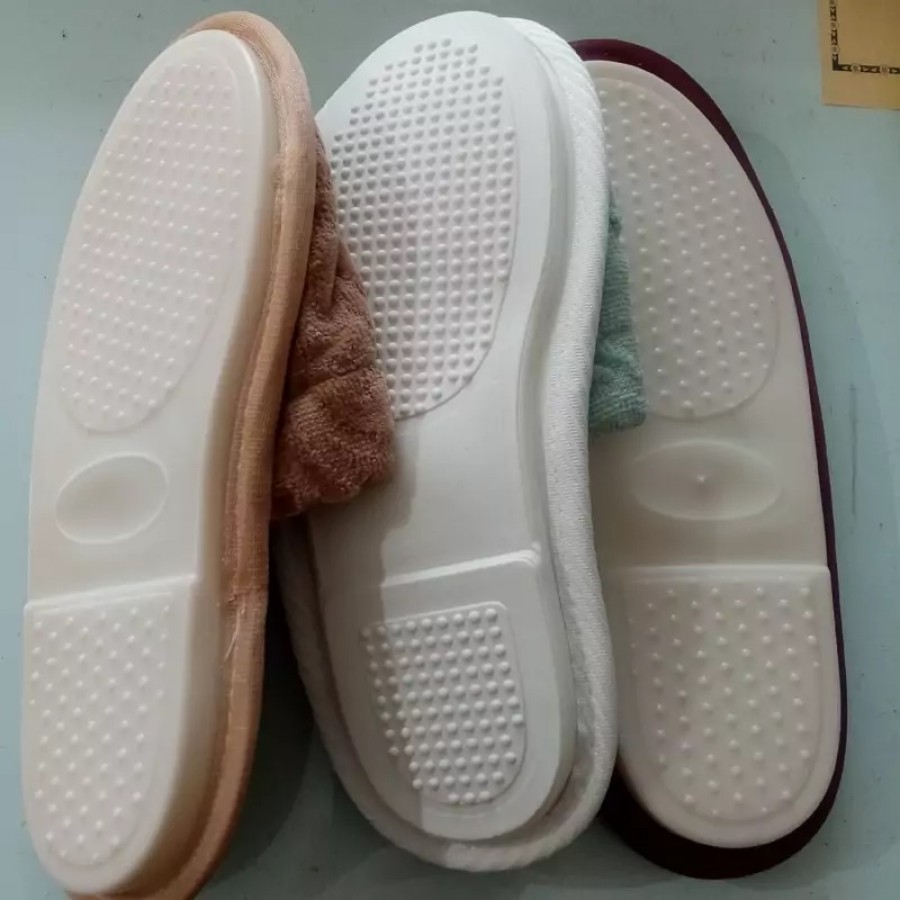 دمپایی حوله ای 